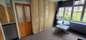 206mm Highgate Apartment